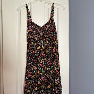 Old Navy Sundress L Black with flowers adjustable straps